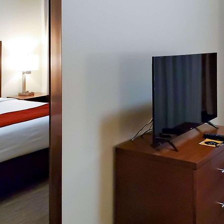 Comfort Inn & Suites Tempe Phoenix Sky Harbor Airport Екстер'єр фото