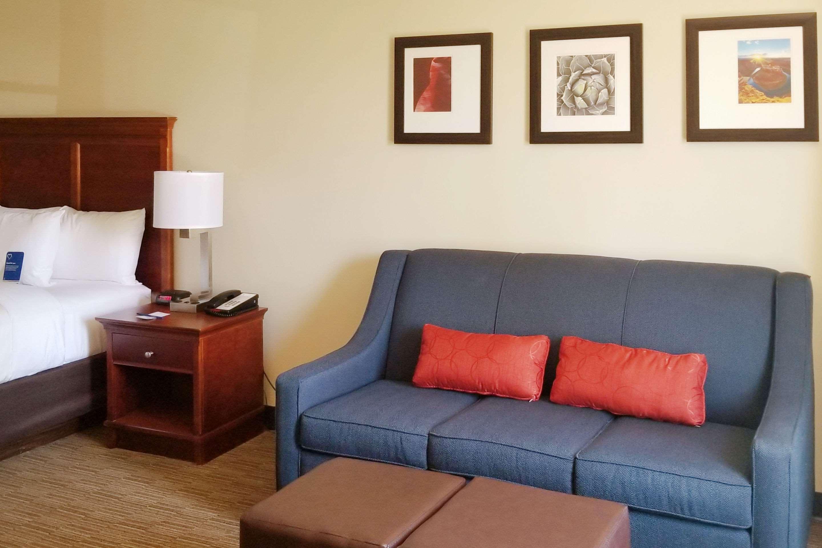 Comfort Inn & Suites Tempe Phoenix Sky Harbor Airport Екстер'єр фото
