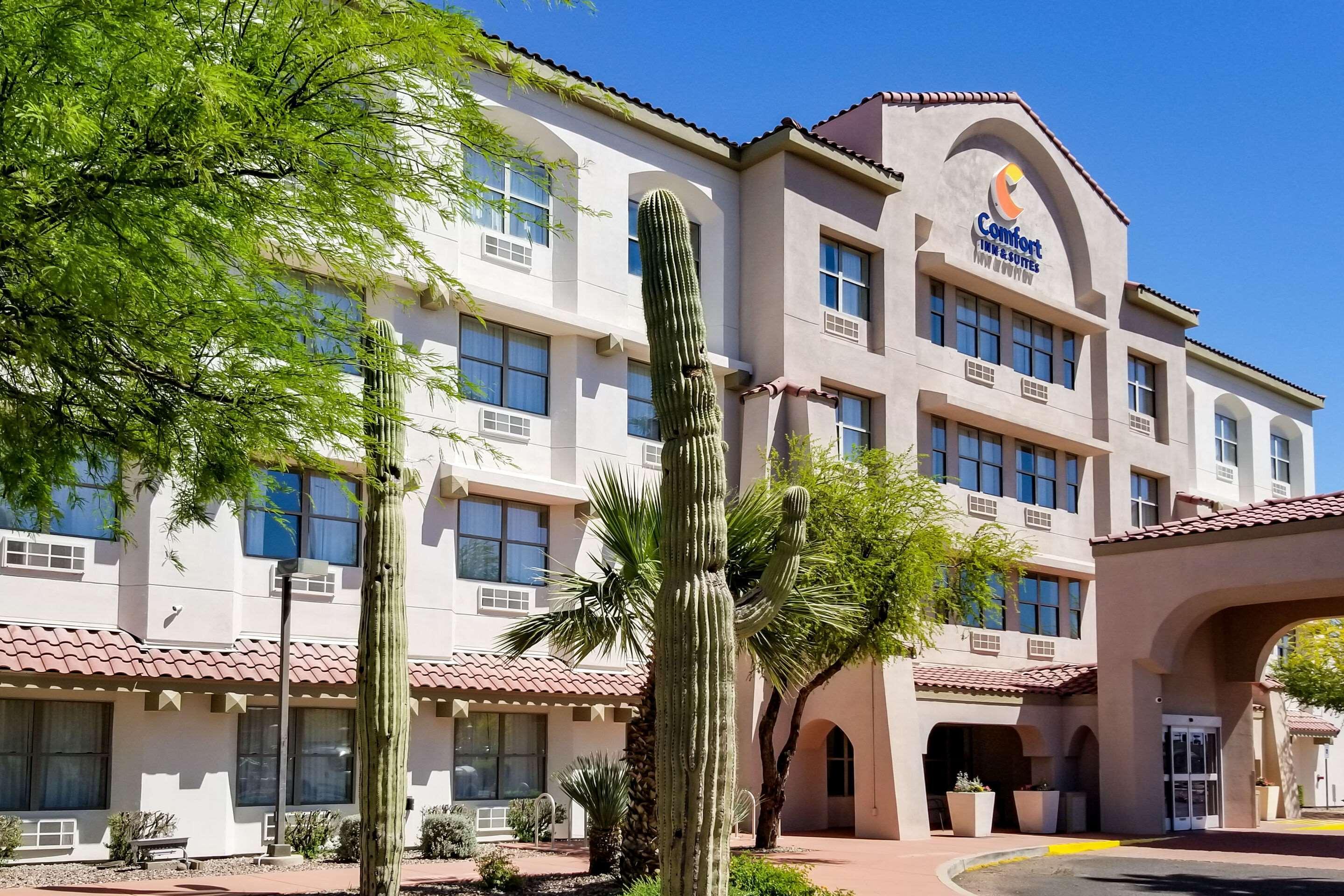 Comfort Inn & Suites Tempe Phoenix Sky Harbor Airport Екстер'єр фото