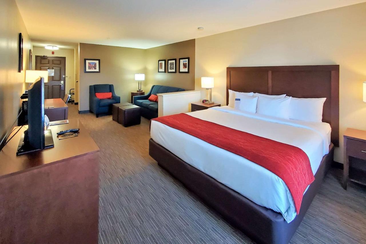 Comfort Inn & Suites Tempe Phoenix Sky Harbor Airport Екстер'єр фото