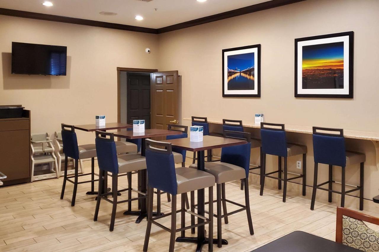 Comfort Inn & Suites Tempe Phoenix Sky Harbor Airport Екстер'єр фото
