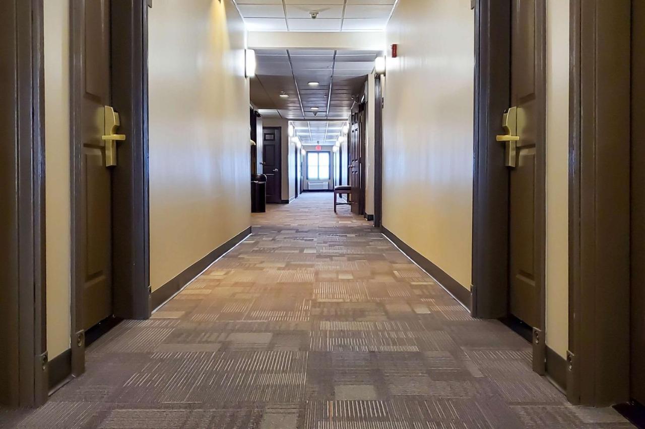 Comfort Inn & Suites Tempe Phoenix Sky Harbor Airport Екстер'єр фото